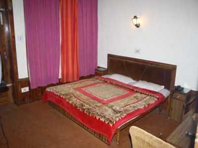 Hills & Backwaters With Abad